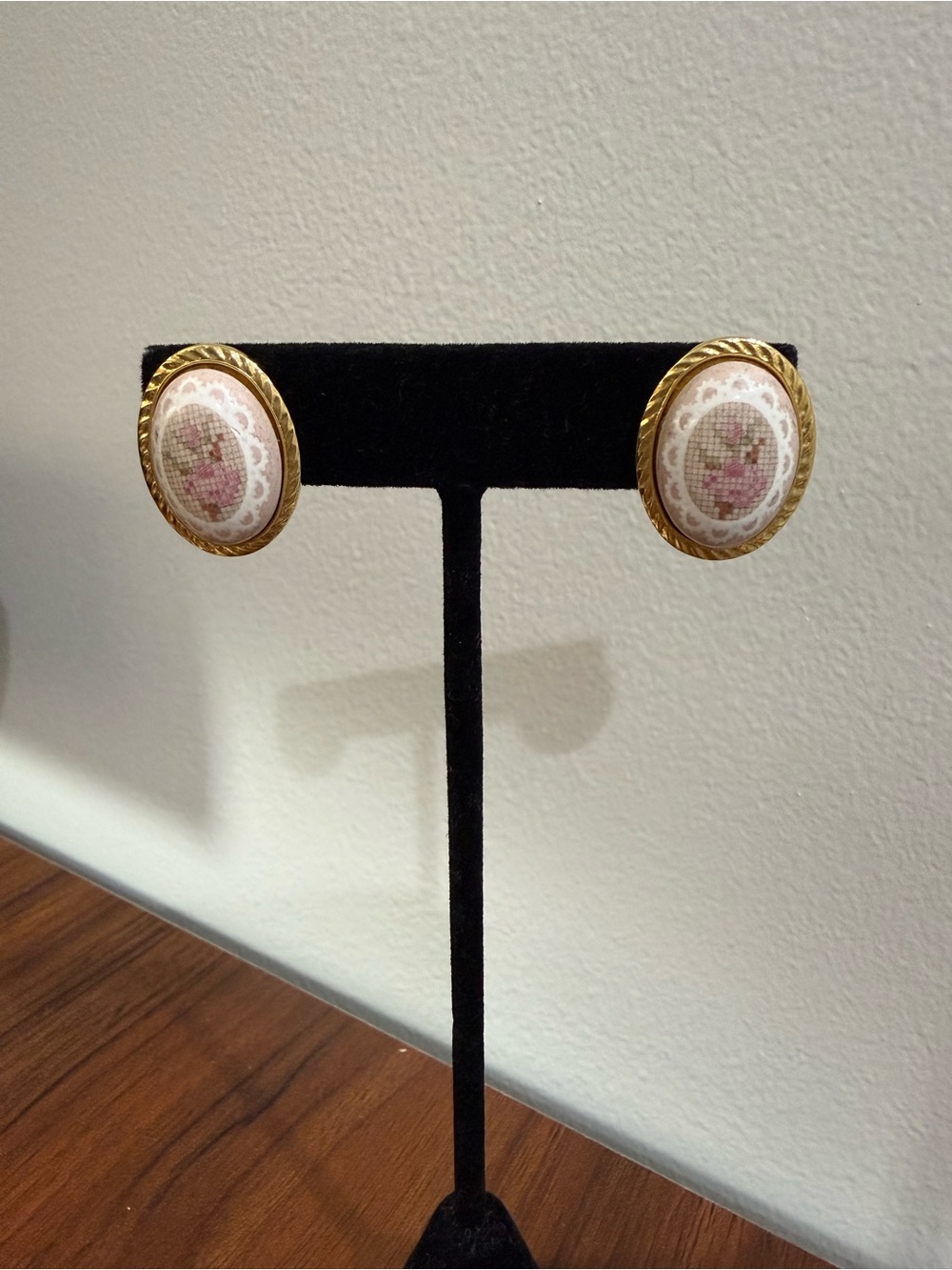 Vintage Gold-Tone Pink Floral Cameo Stud Earrings